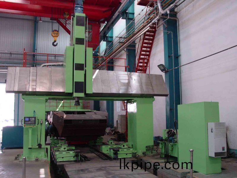 數(shu)控(kong)龍(long)門鏜(tang)銑牀(chuang)