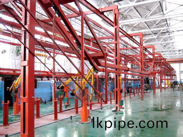 車(che)橋(qiao)裝配線(xian)及(ji)物料(liao)輸送(song)線(xian)